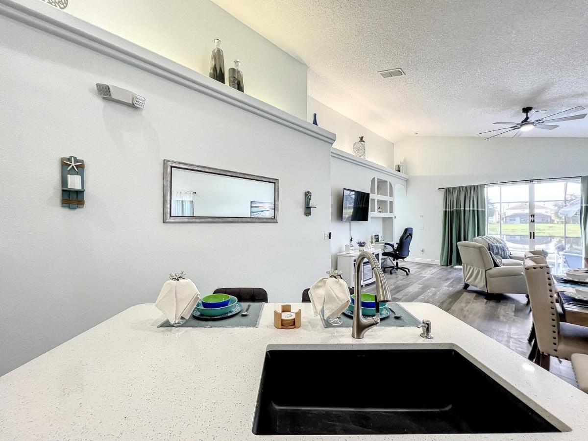 Holiday home Glenbrook Lakefront Poolspa Vacation