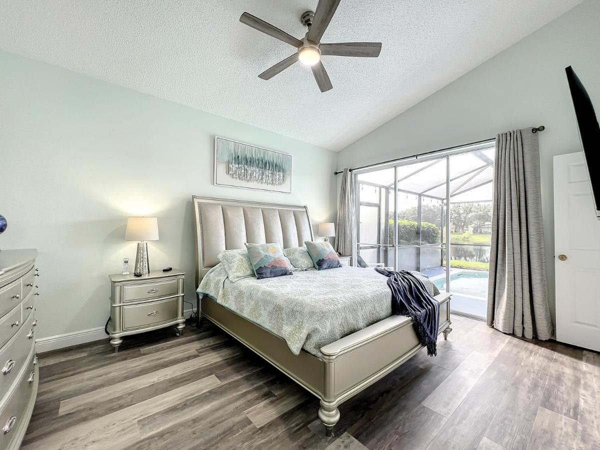 Holiday home Glenbrook Lakefront Poolspa Vacation