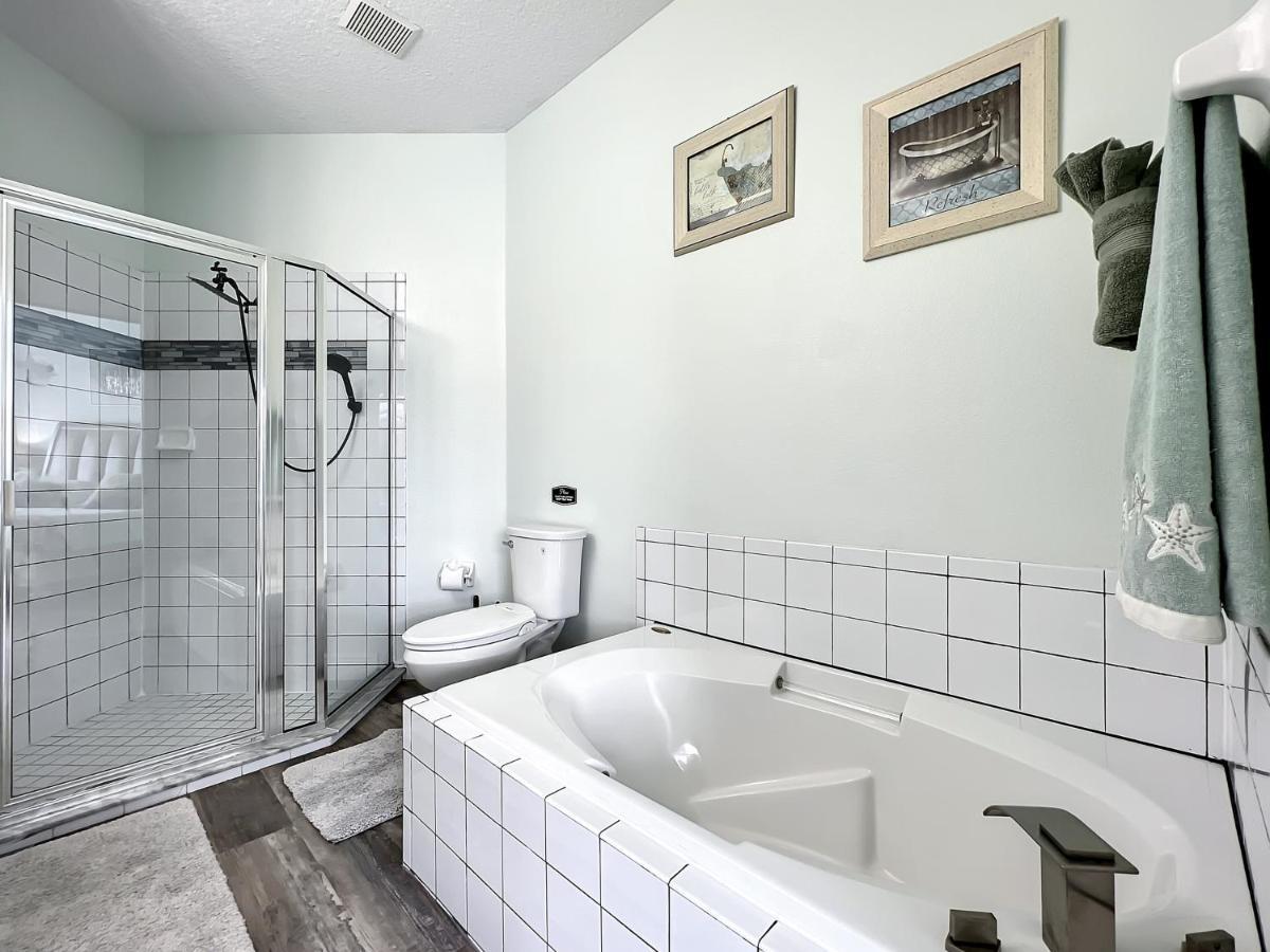 Holiday home Glenbrook Lakefront Poolspa Vacation *