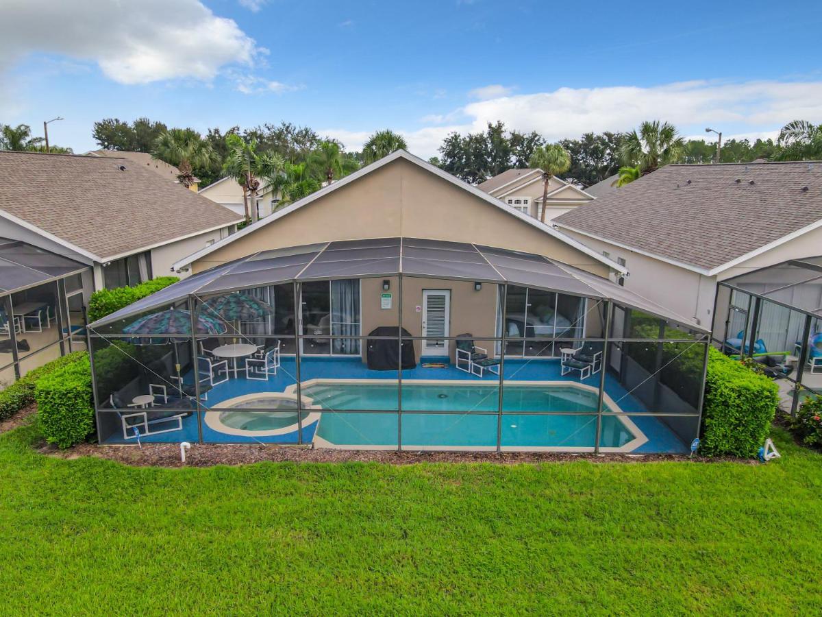 Glenbrook Lakefront Poolspa Vacation * Orlando