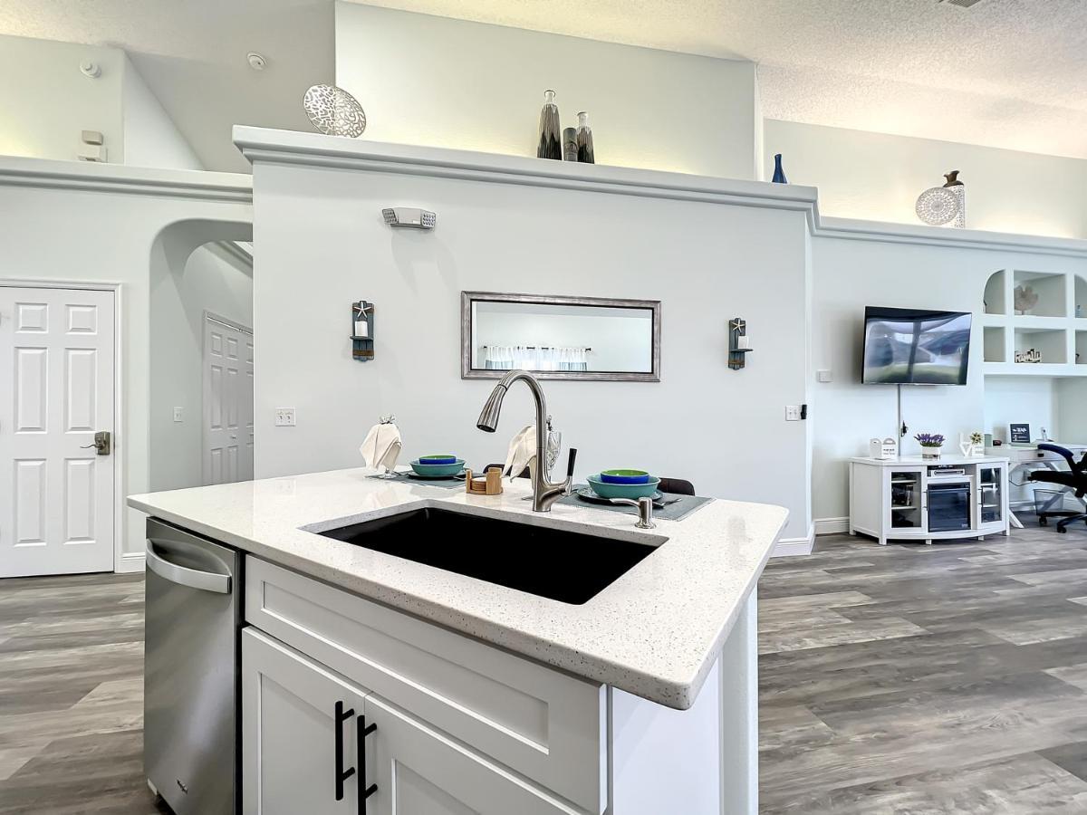 Holiday home Glenbrook Lakefront Poolspa Vacation Orlando