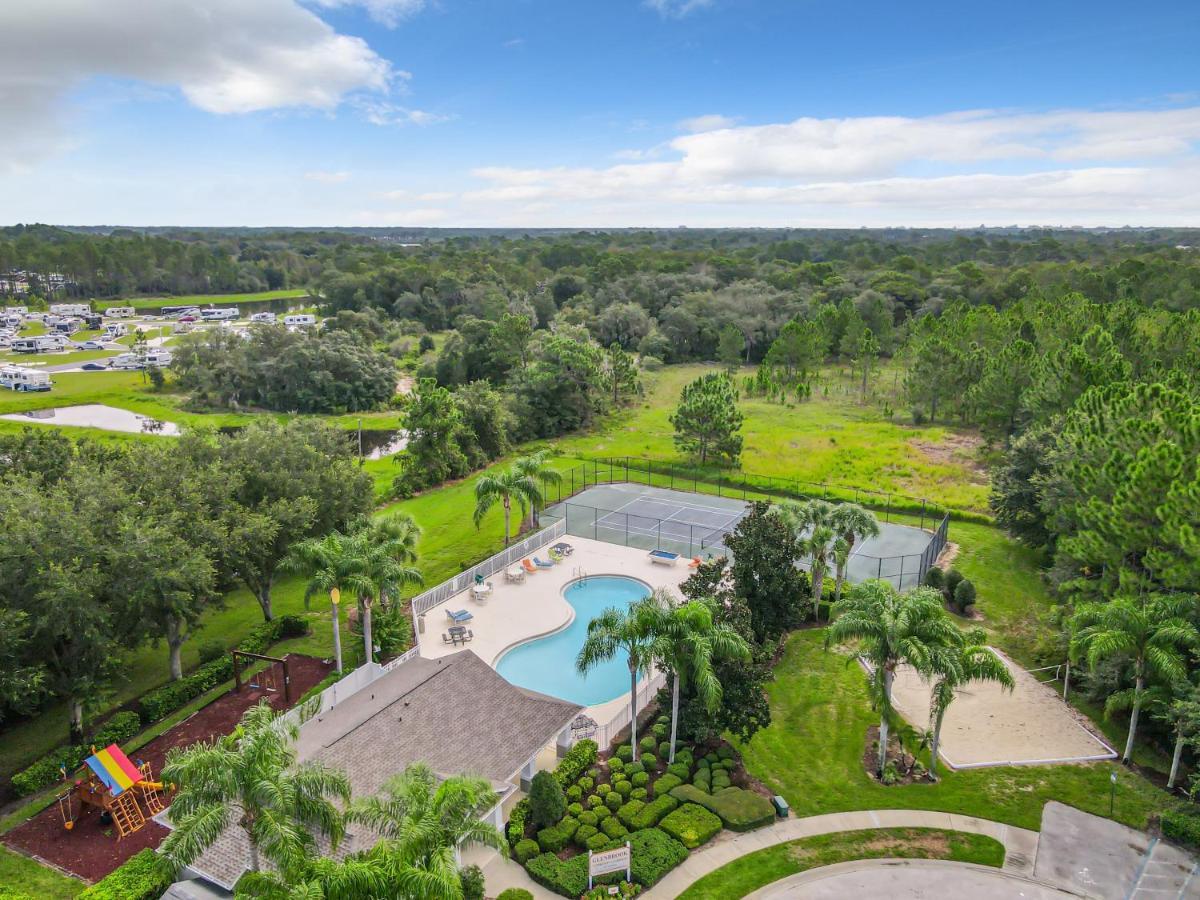 Holiday home Glenbrook Lakefront Poolspa Vacation
