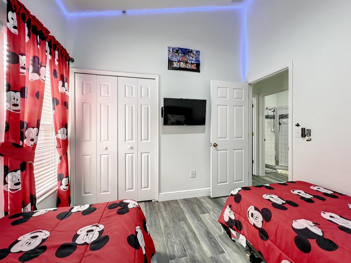 Holiday home Glenbrook Lakefront Poolspa Vacation Orlando