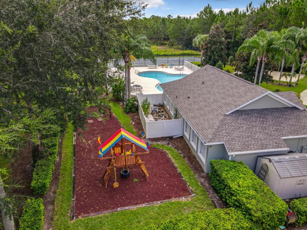 Glenbrook Lakefront Poolspa Vacation Orlando