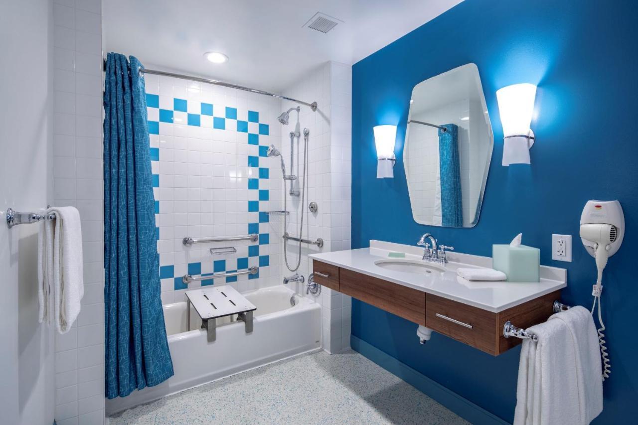 Resort Universal's Bay 3*