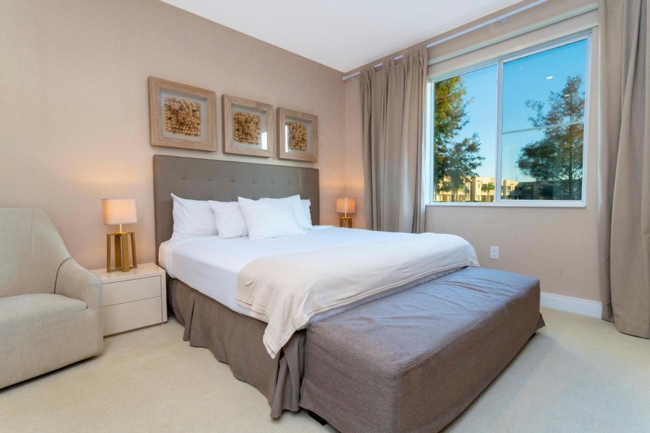 Stunning 4bd Close To @ Magic Village 7614 Holiday home