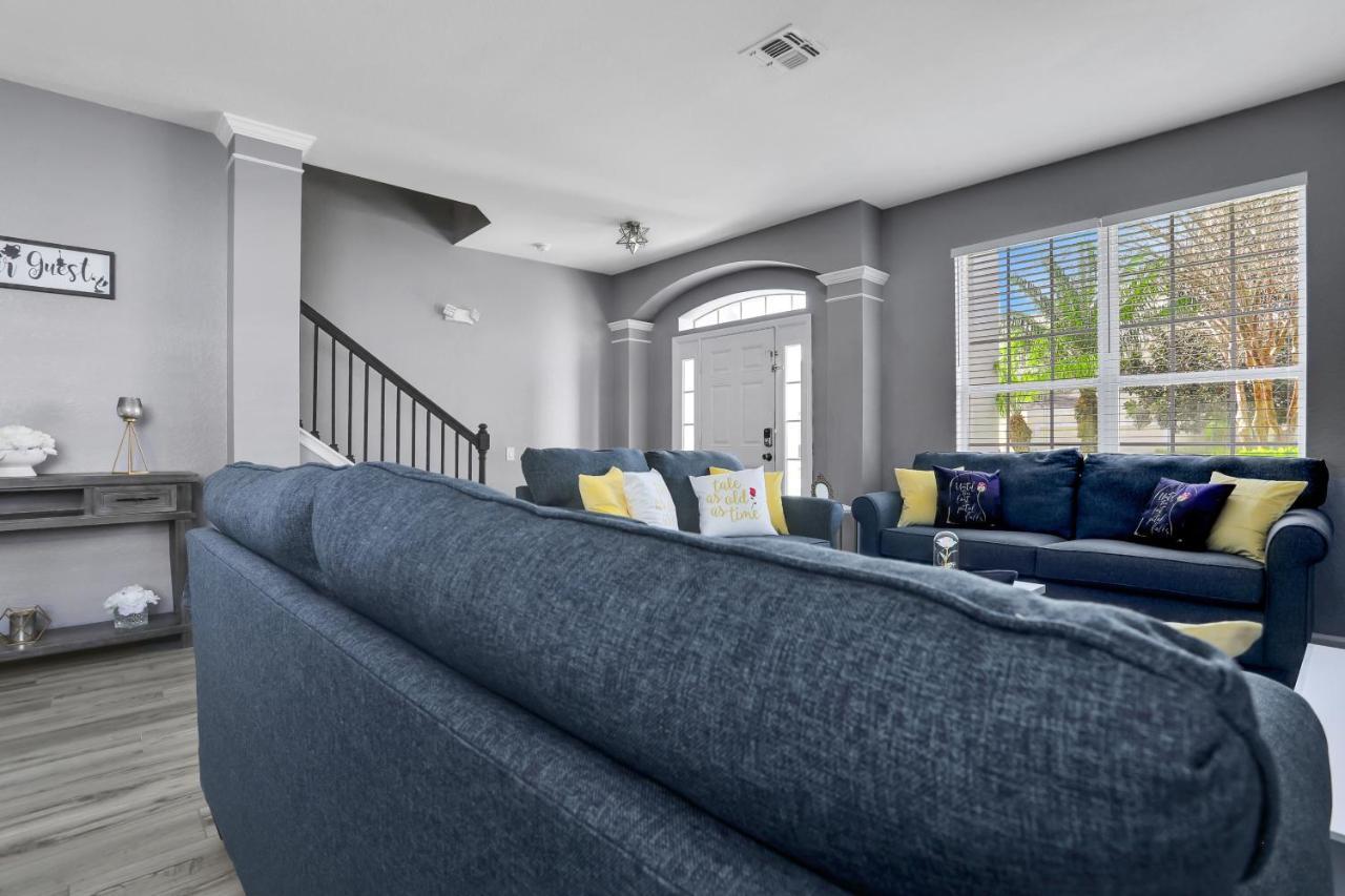 Remarkable Themed With Amenities Orlando