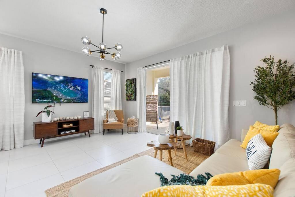 Holiday home Placid Retreat Near Disney Orlando, Fl Orlando