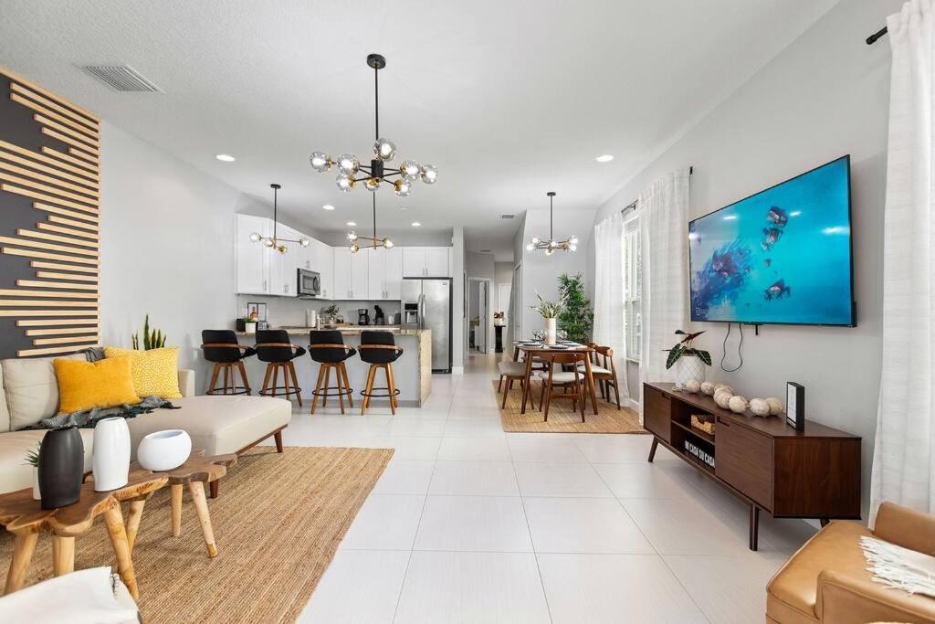 Placid Retreat Near Disney Orlando, Fl Holiday home *
