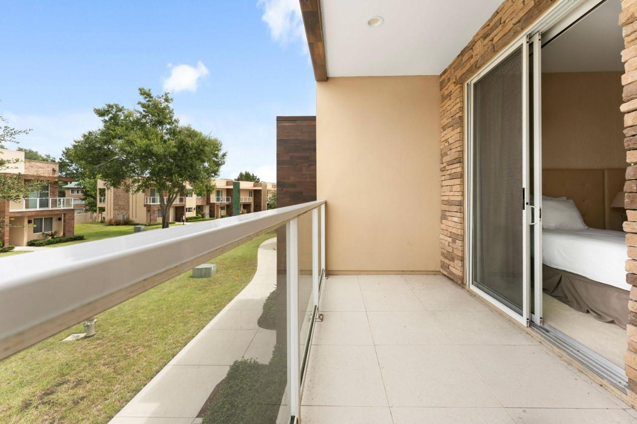 7648 Magic Village Lovely 4suites 8guests 8 Min Holiday home