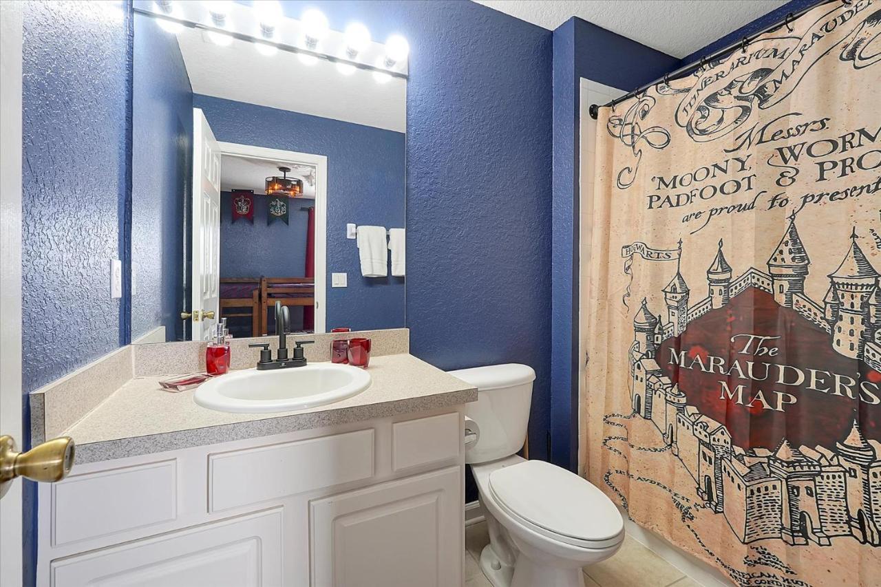 Windsor Hills Luxurious 3 Miles To Disney! Holiday home