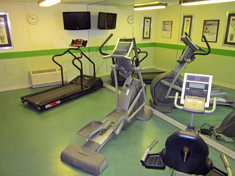 Extended Stay America - Orlando - Convention Ctr - 6443 Westwood *