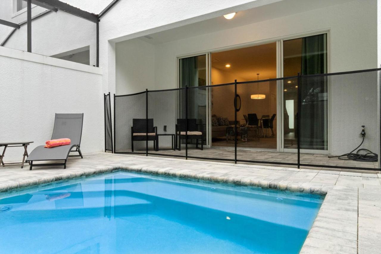 3 Bedrooms Pool Hidden Forest Amenities Apartment