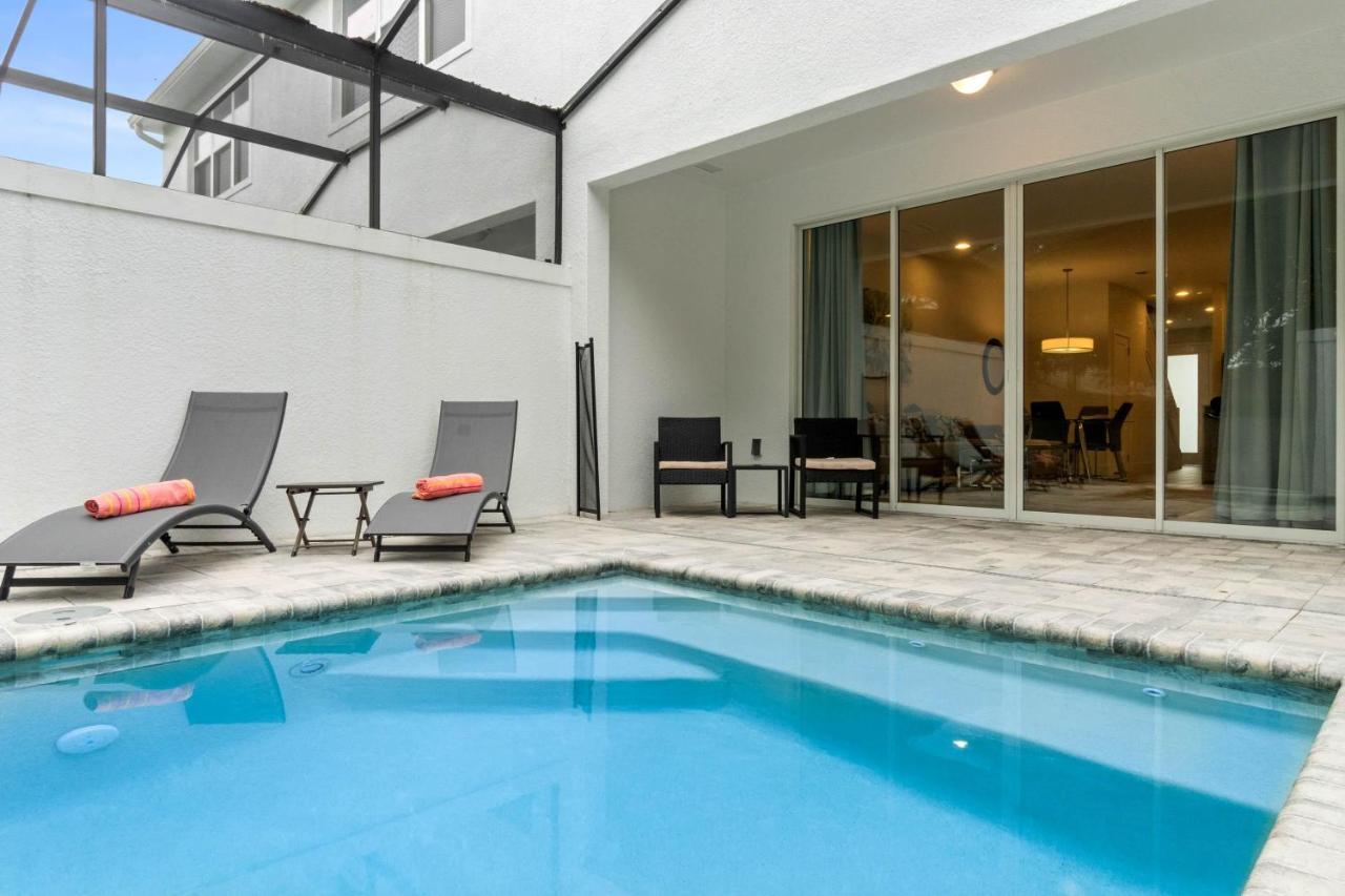 3 Bedrooms Pool Hidden Forest Amenities Orlando