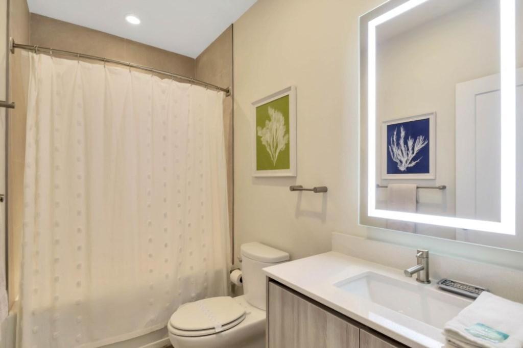 3 Bedrooms Pool Hidden Forest Amenities Apartment *