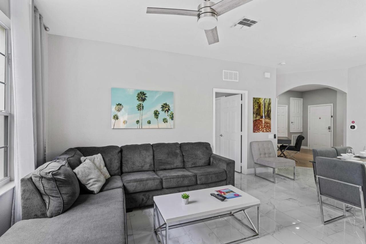 4814 Cayview Avenue 204 Apartment *