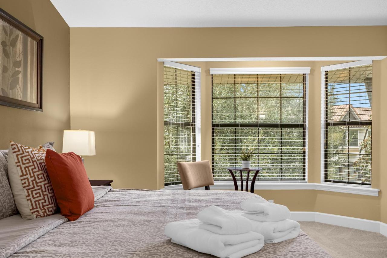 8543 - 4br World Vacation Townhome