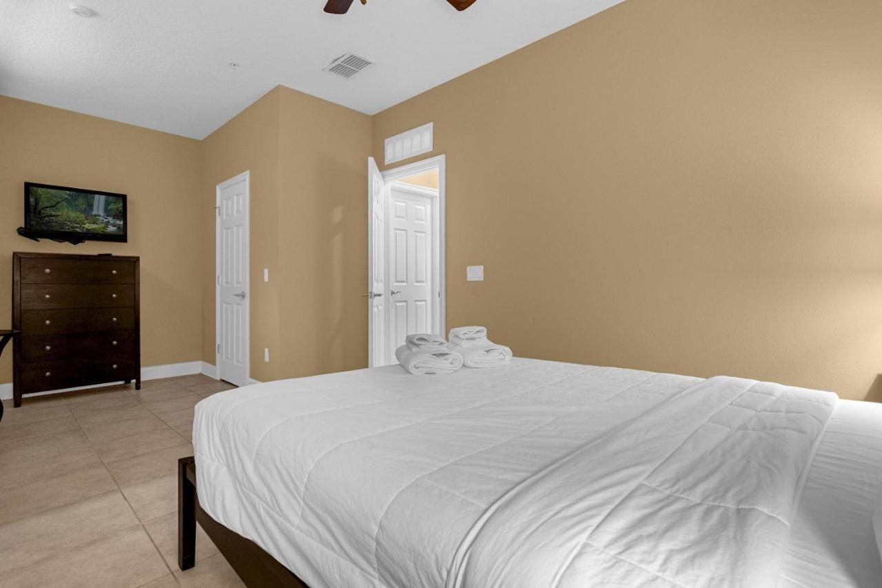 8543 - 4br World Vacation Townhome Orlando