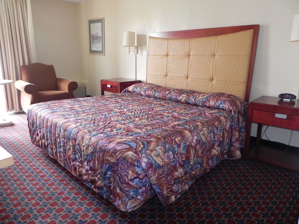 Anice & Suites Hotel 2*