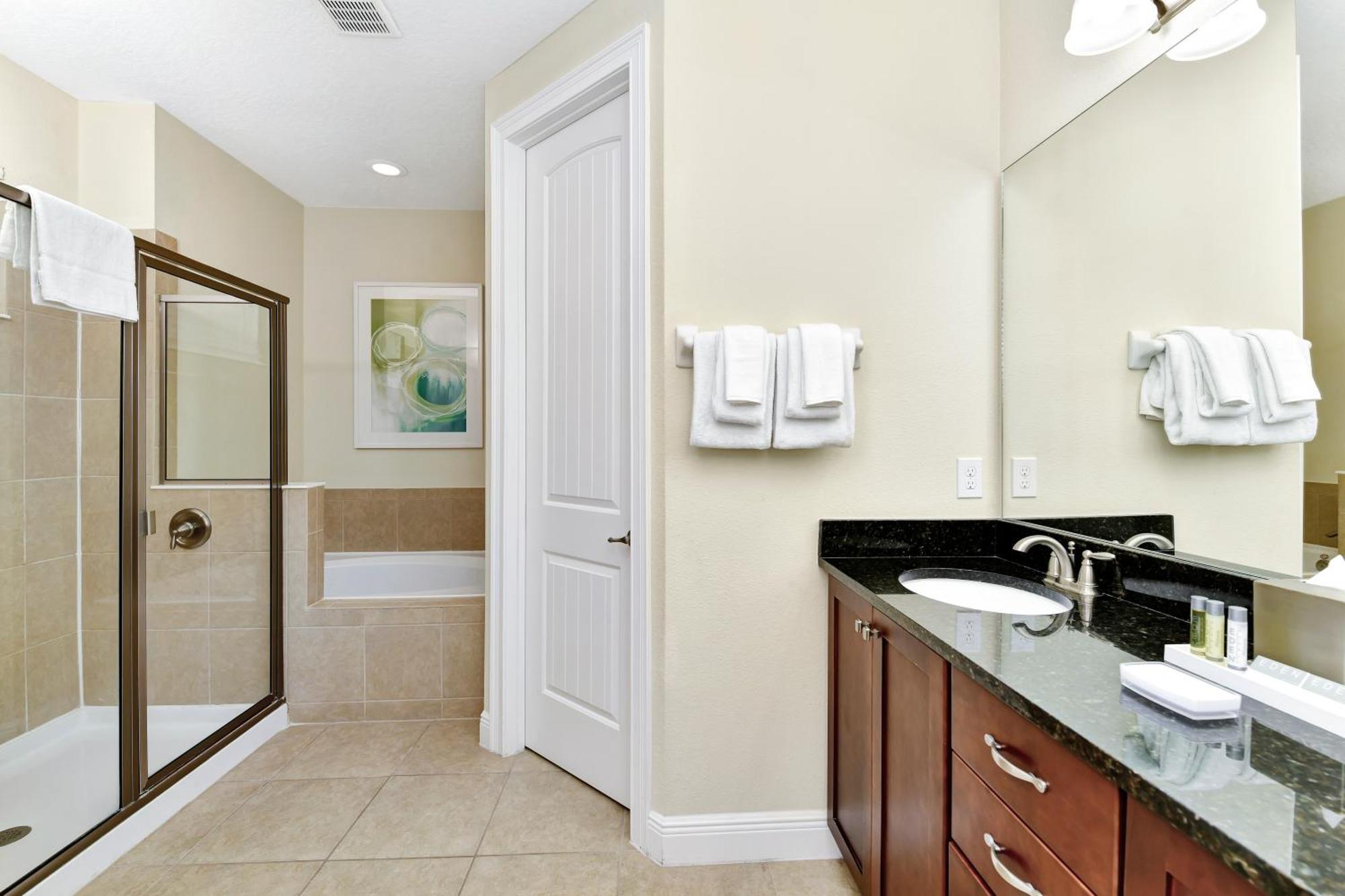 Gorgeous Six Bedroom House With Private Pool Near At Encore By Rentyl - 781la Orlando