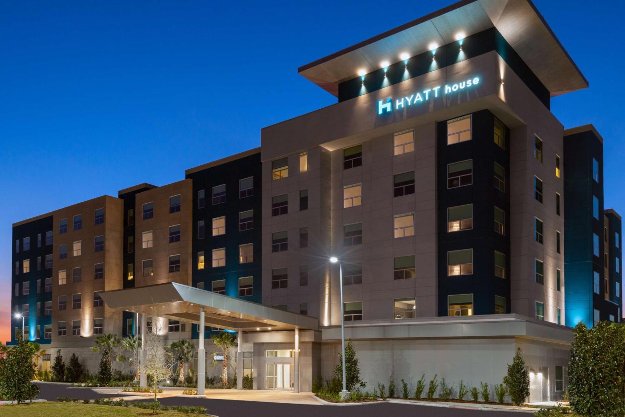 Hyatt House Airport Hotel