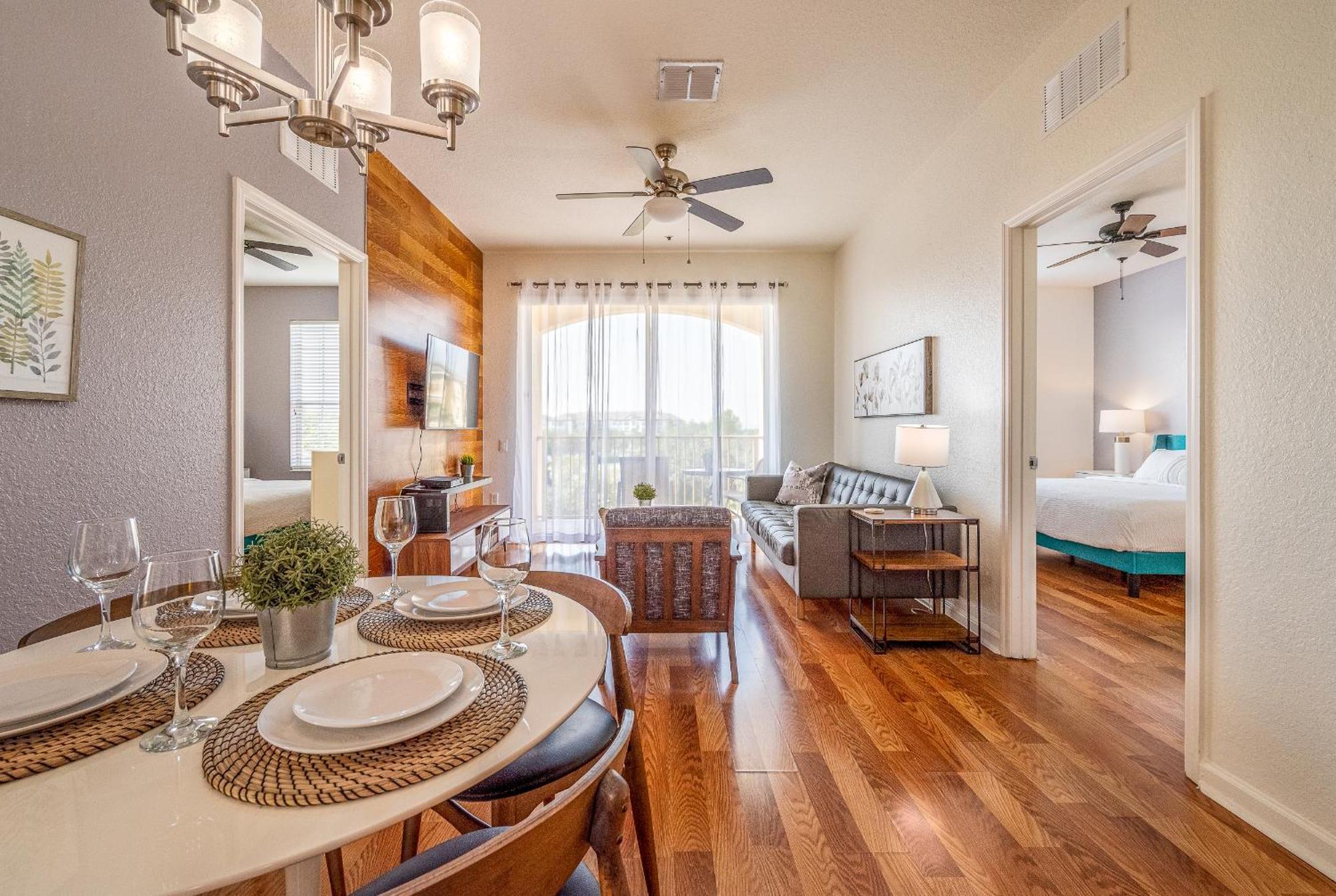 Stylish Vista Cay Luxury Star Near Theme Parks And Walk To The Convention Center