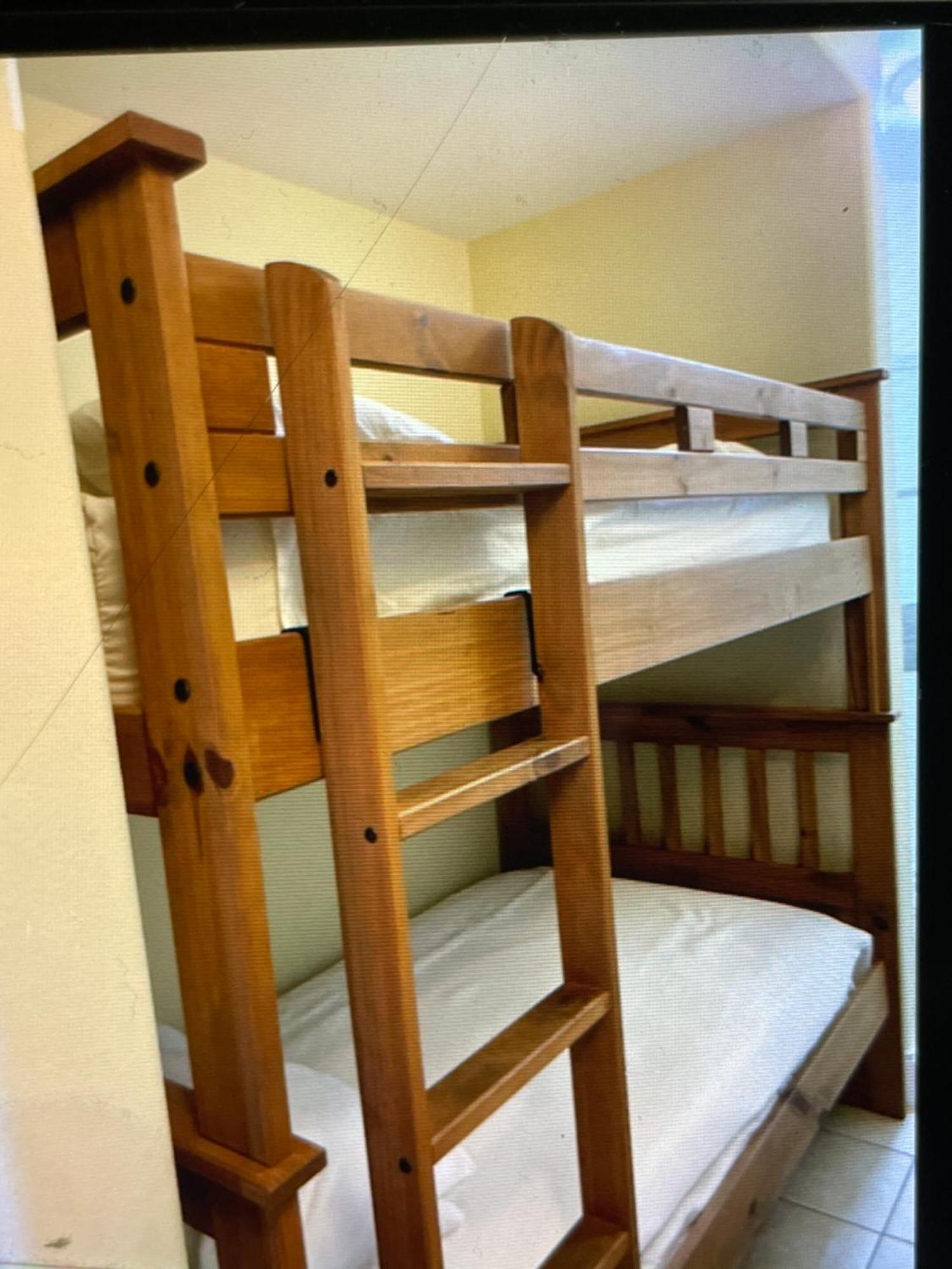 Disney 1 Mile , Blue Heron 1 Room 2 Bath,Amenities,6 Guests, Walk To Restaurants, No Fees At Check In *