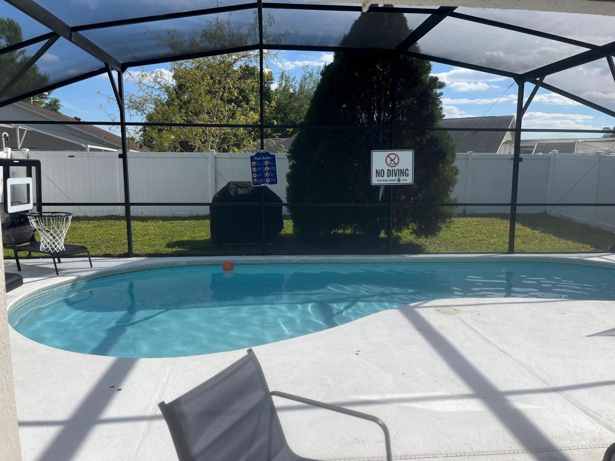 Themed House Free Heated Pool Close 5br 9bd Orlando