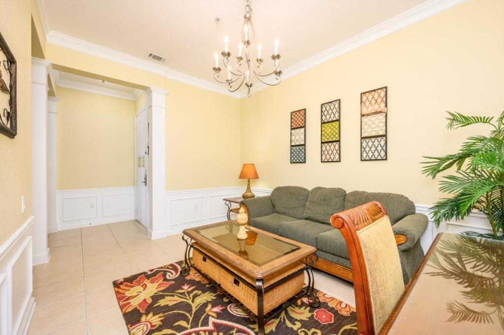 Beautiful Lakeview Vacation Condo, Vista Cay 1016 Apartment Orlando