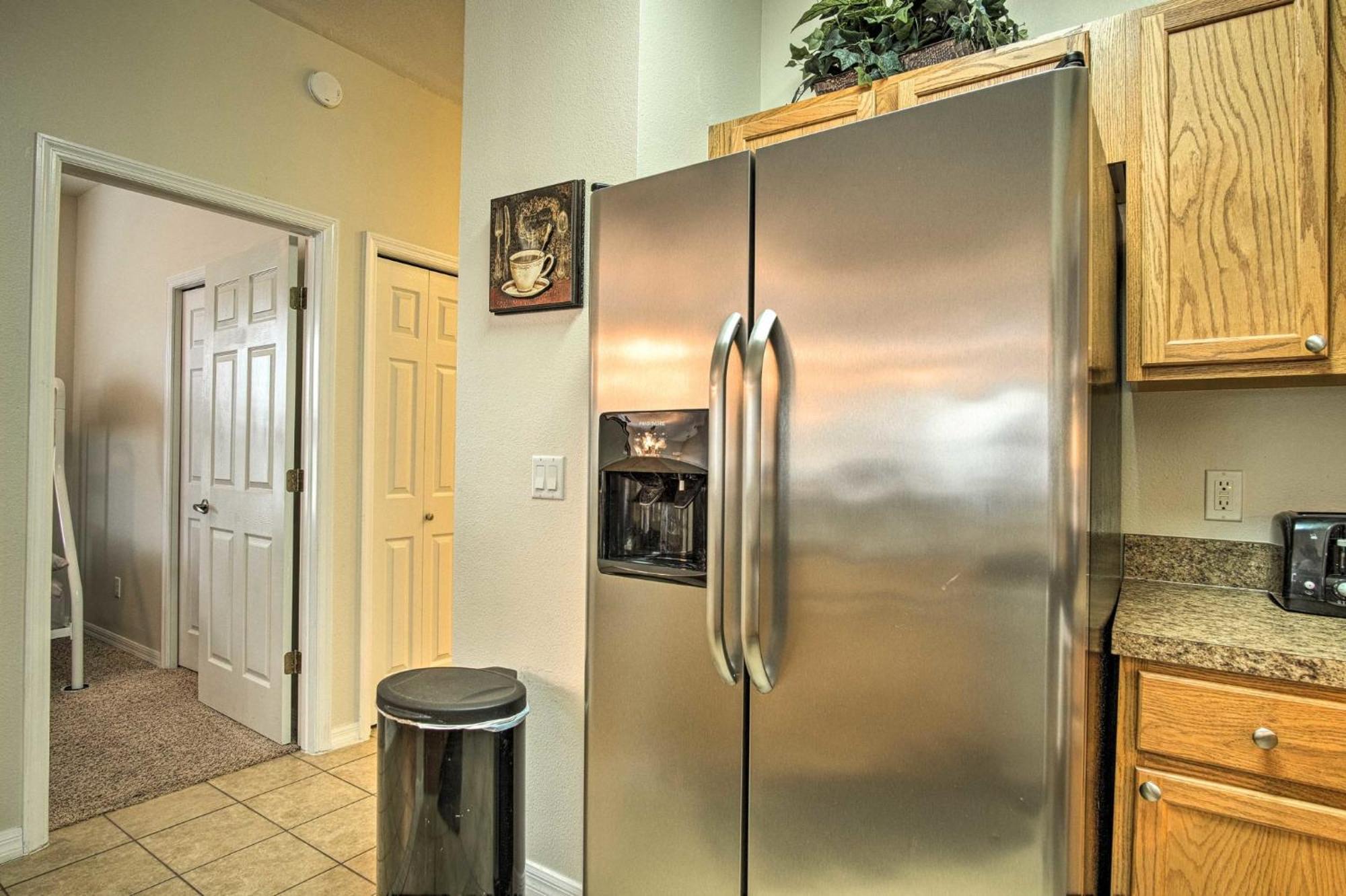 Quiet W/ Balcony ~ 2 Miles To World! Orlando