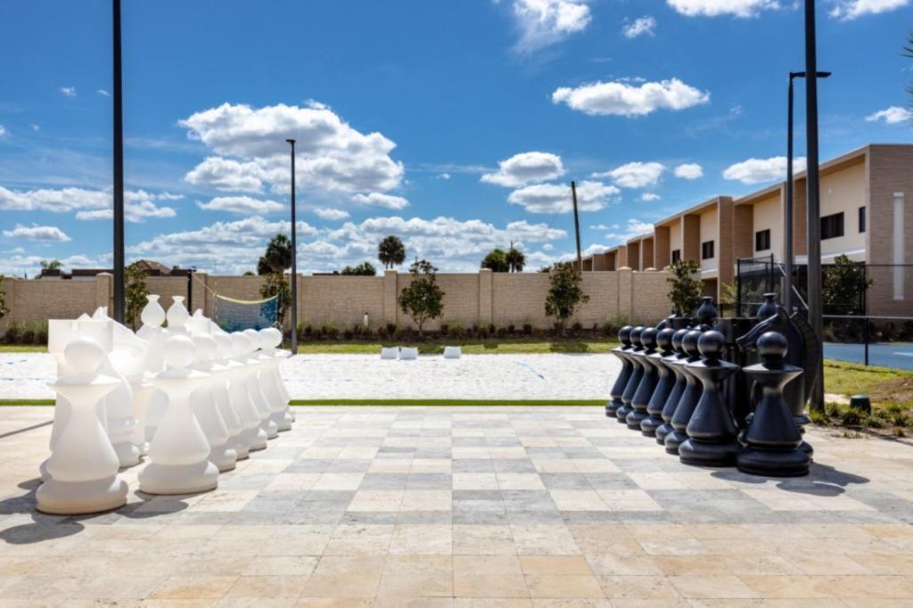 4 Bedrooms- 4,5 Bathrooms- Magic Village 3082 Rw * Orlando