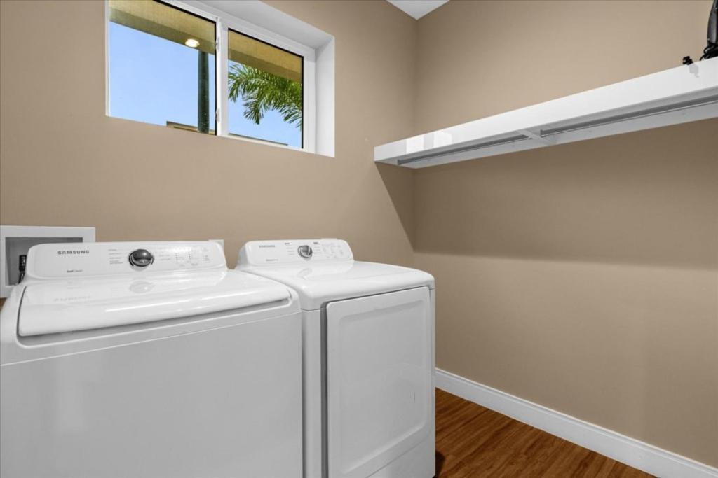 4 Bedrooms- 4,5 Bathrooms- Magic Village 3082 Rw Holiday home *