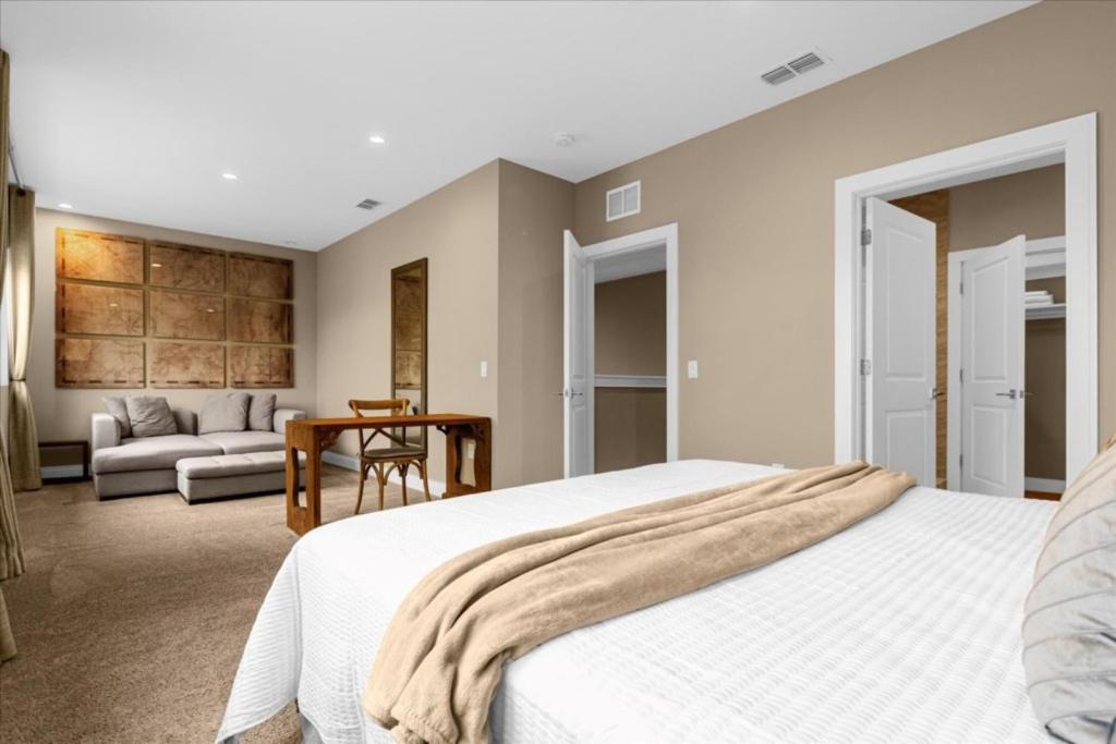 Holiday home 4 Bedrooms- 4,5 Bathrooms- Magic Village 3082 Rw