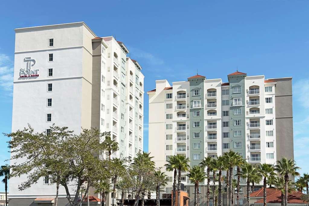 The Point & Universal Hotel 3*