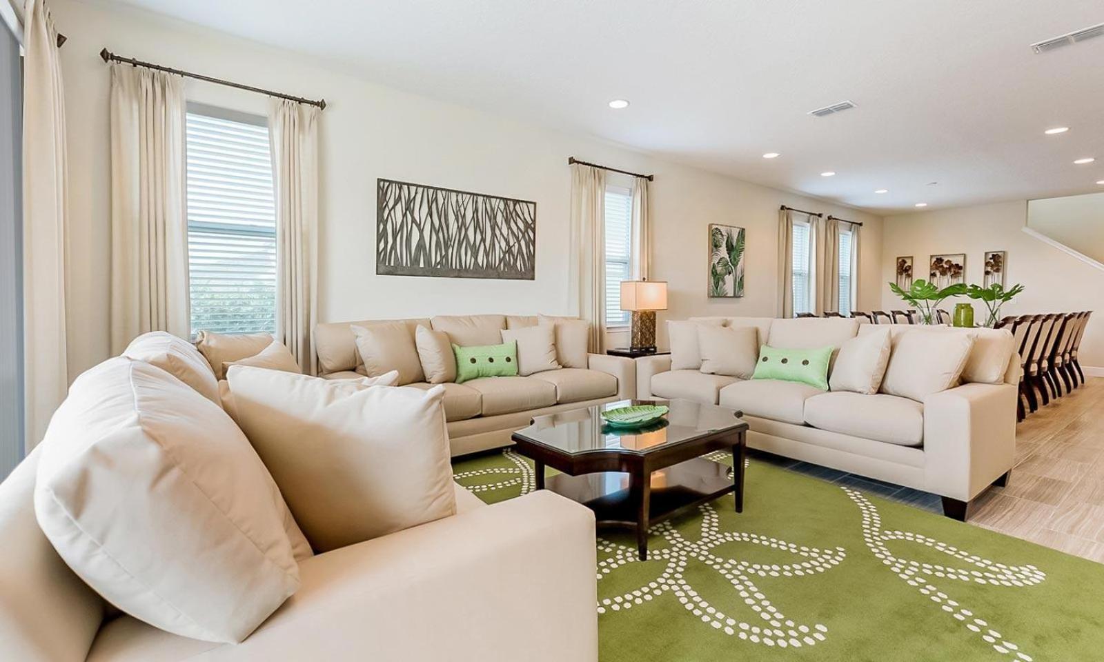 Spacious 10 Bdrm House With Private Pool And At Encore Orlando