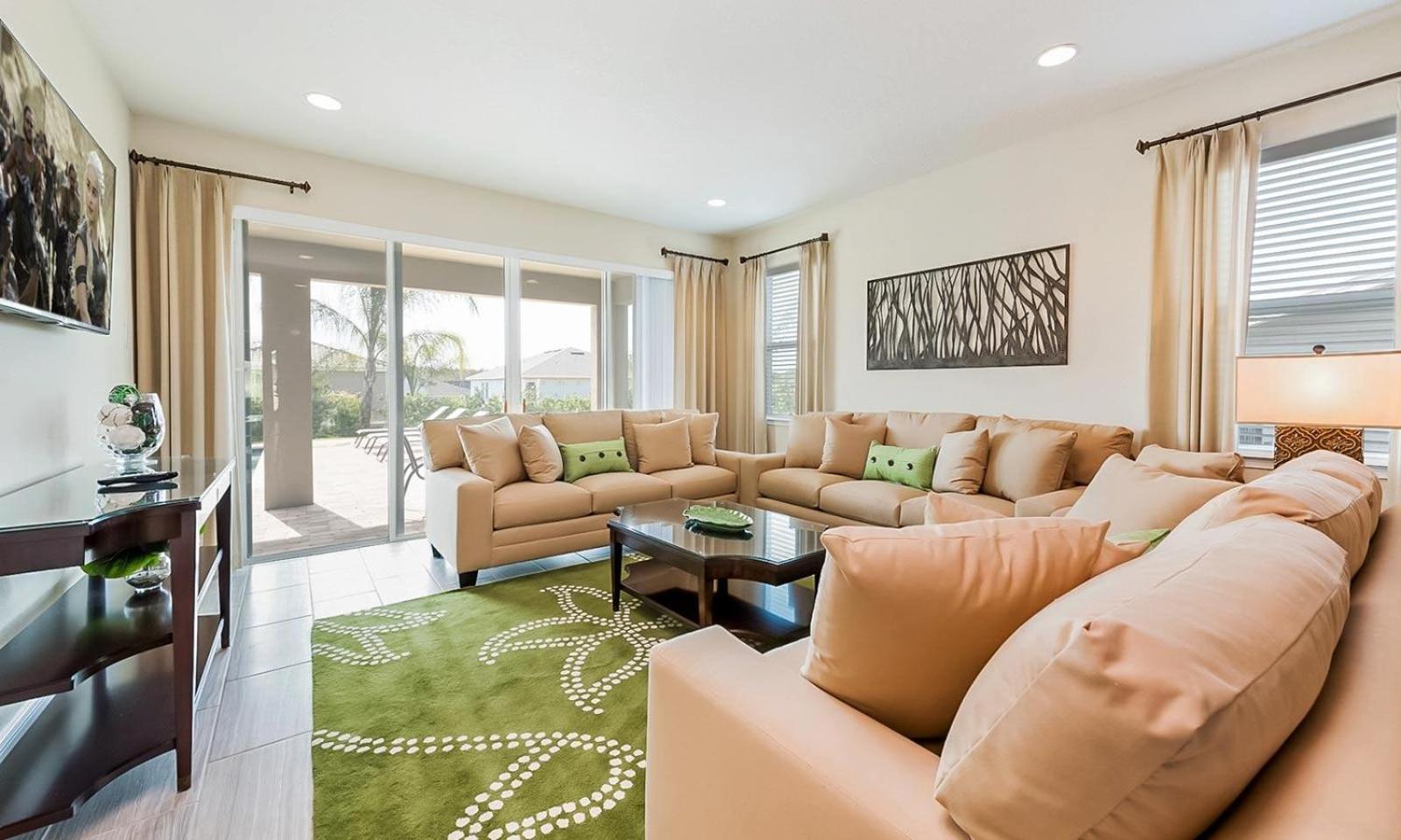 Spacious 10 Bdrm House With Private Pool And At Encore