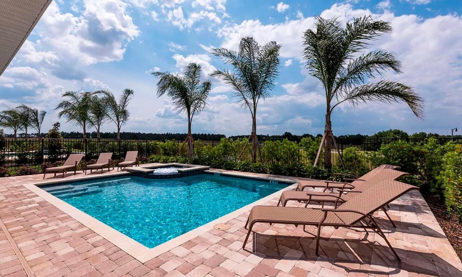 Holiday home Spacious 10 Bdrm House With Private Pool And At Encore *