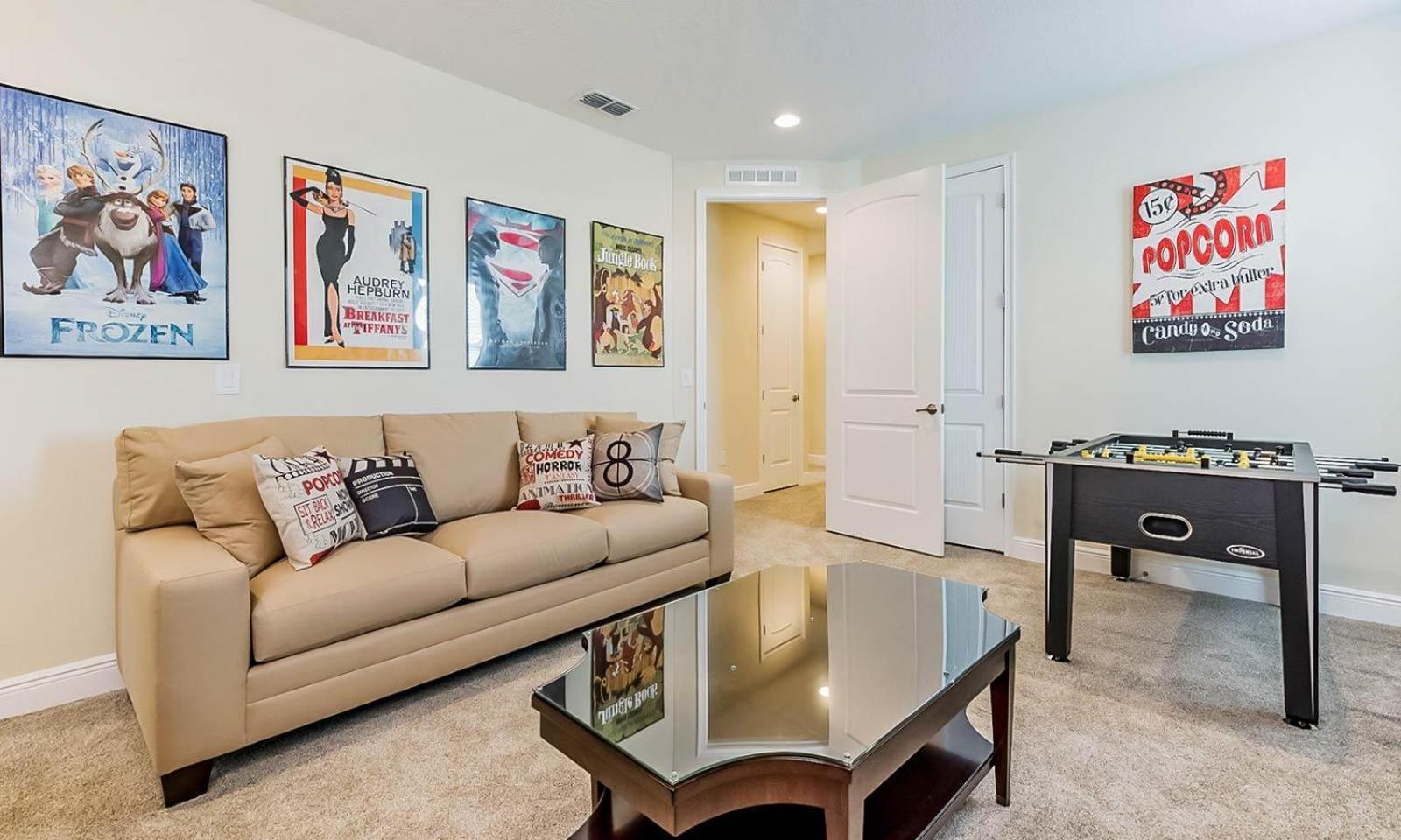 Spacious 10 Bdrm House With Private Pool And At Encore Orlando