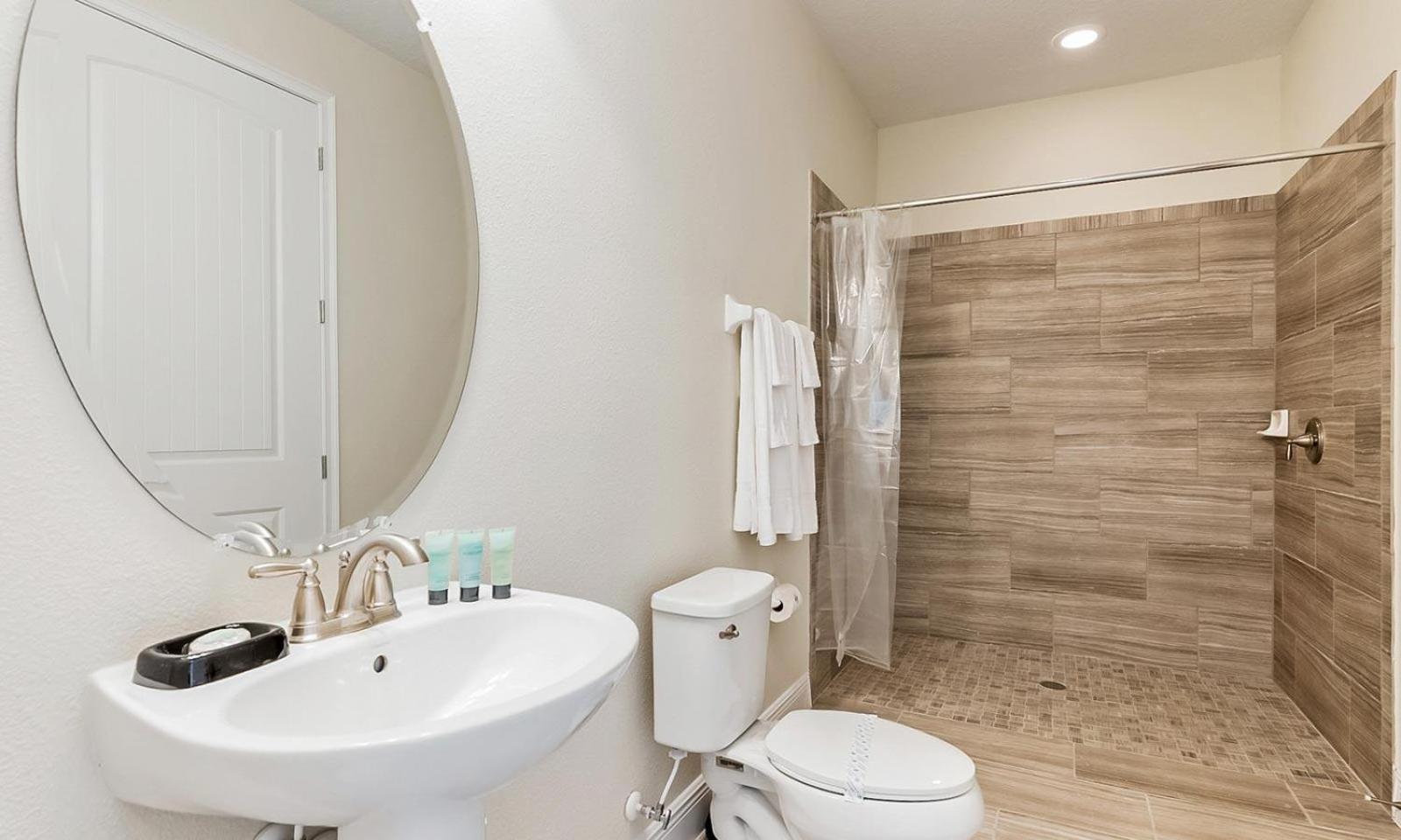 Spacious 10 Bdrm House With Private Pool And At Encore * Orlando