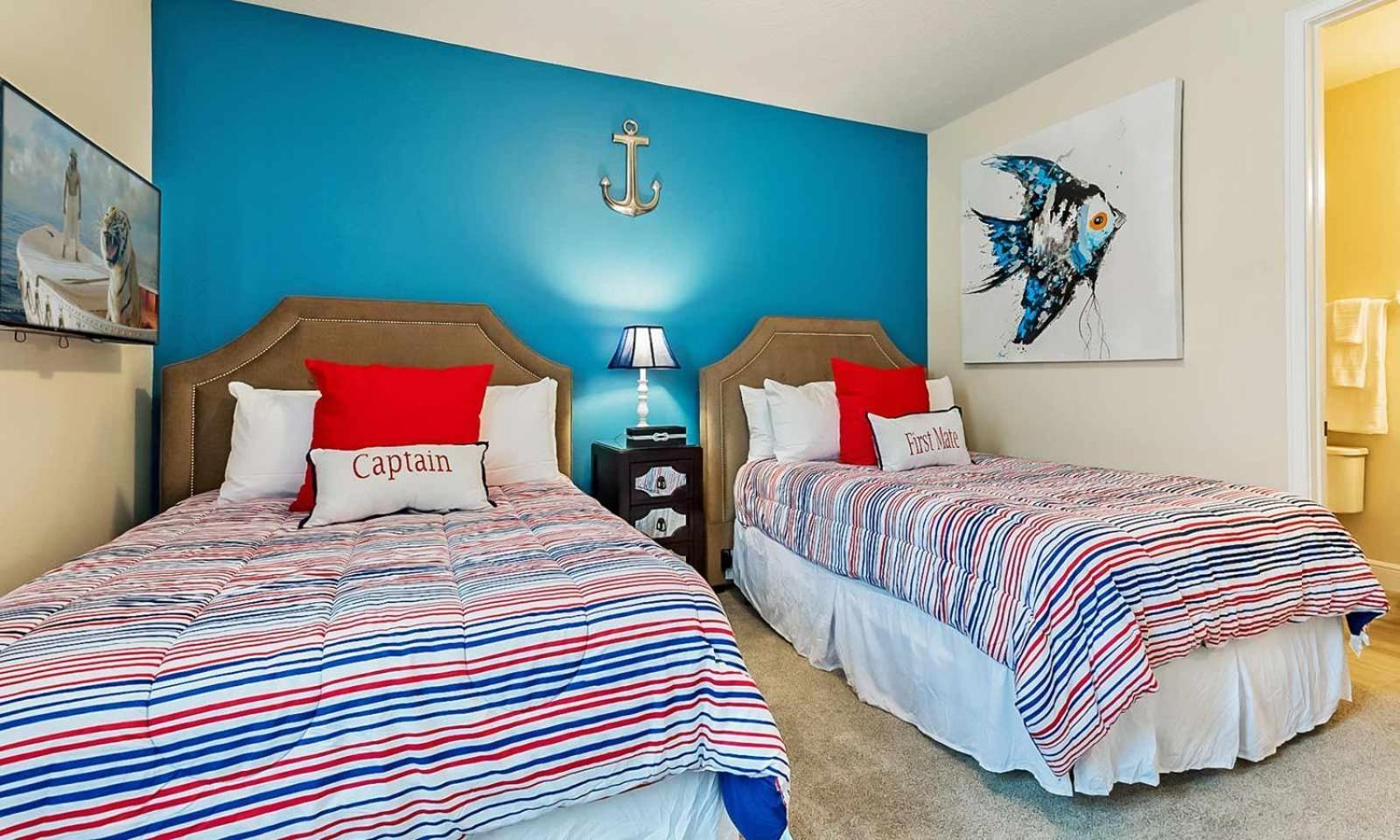 Spacious 10 Bdrm House With Private Pool And At Encore Holiday home