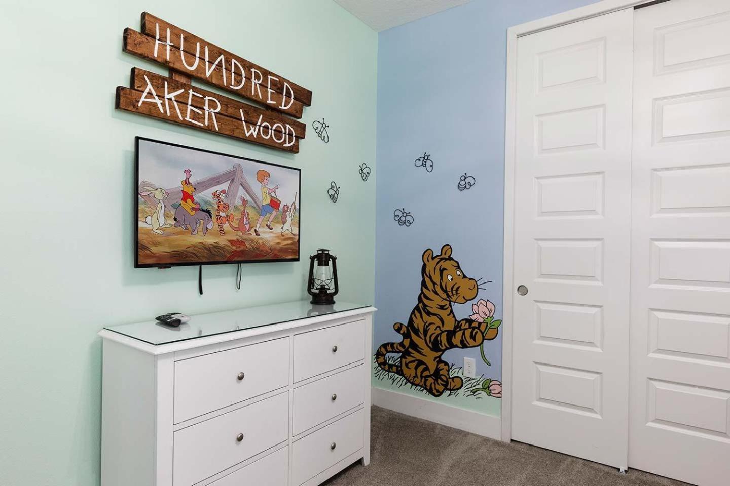 Charming 8 Bdrm With Games At Encore Holiday home *