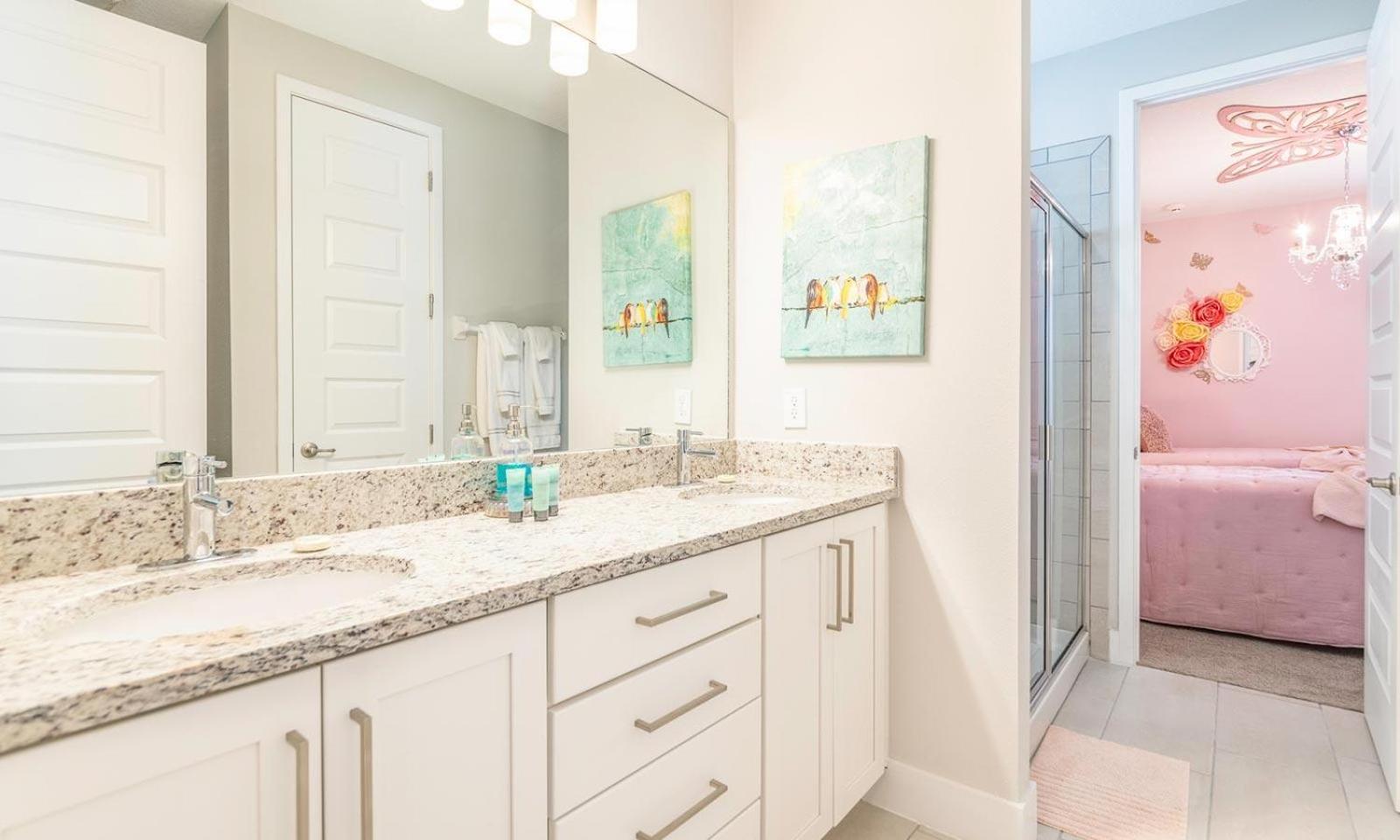Holiday home Charming 8 Bdrm With Games At Encore