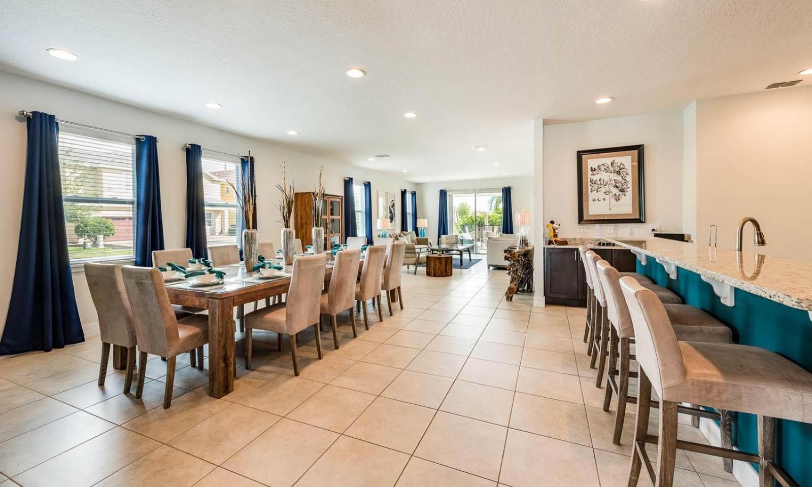 Holiday home Custom 9 Bdrm With Stunning Themes At Encore