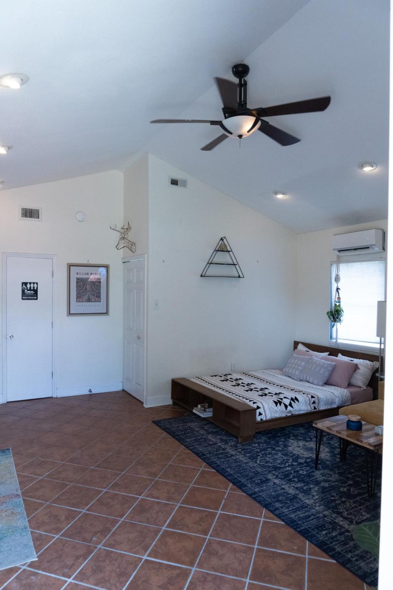 Lofty Dreams B&b, Near & Universal Holiday home Orlando