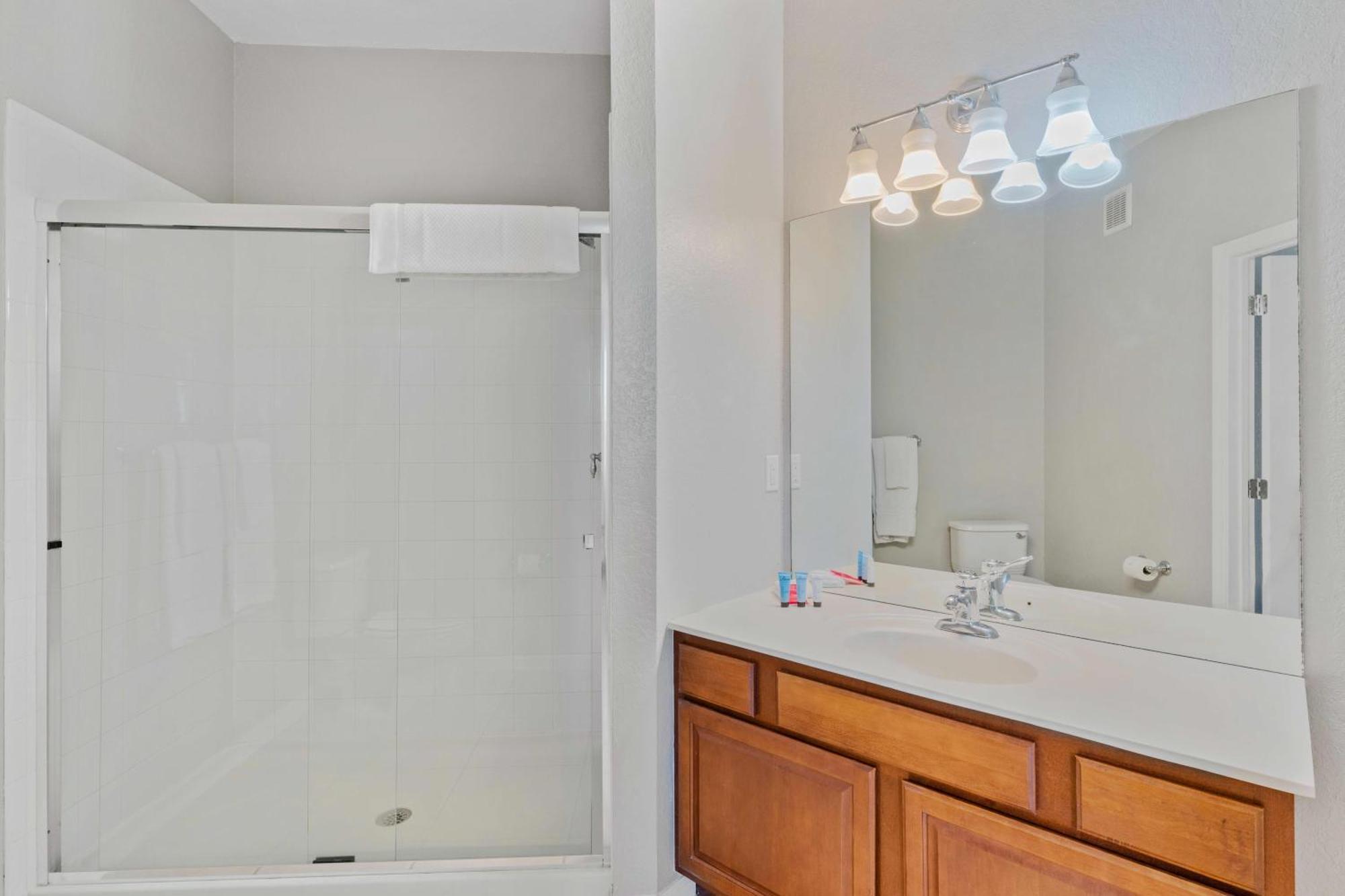 4114 Breakview Drive 306