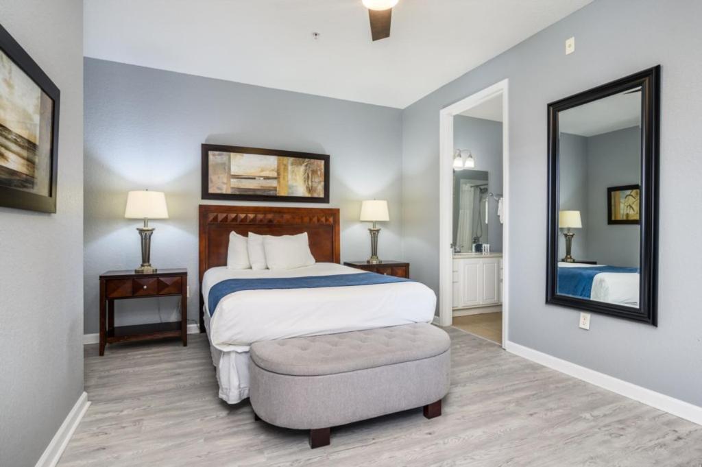 Newly Renovated Premium Condo, Vista Cay - 2002 Apartment Orlando