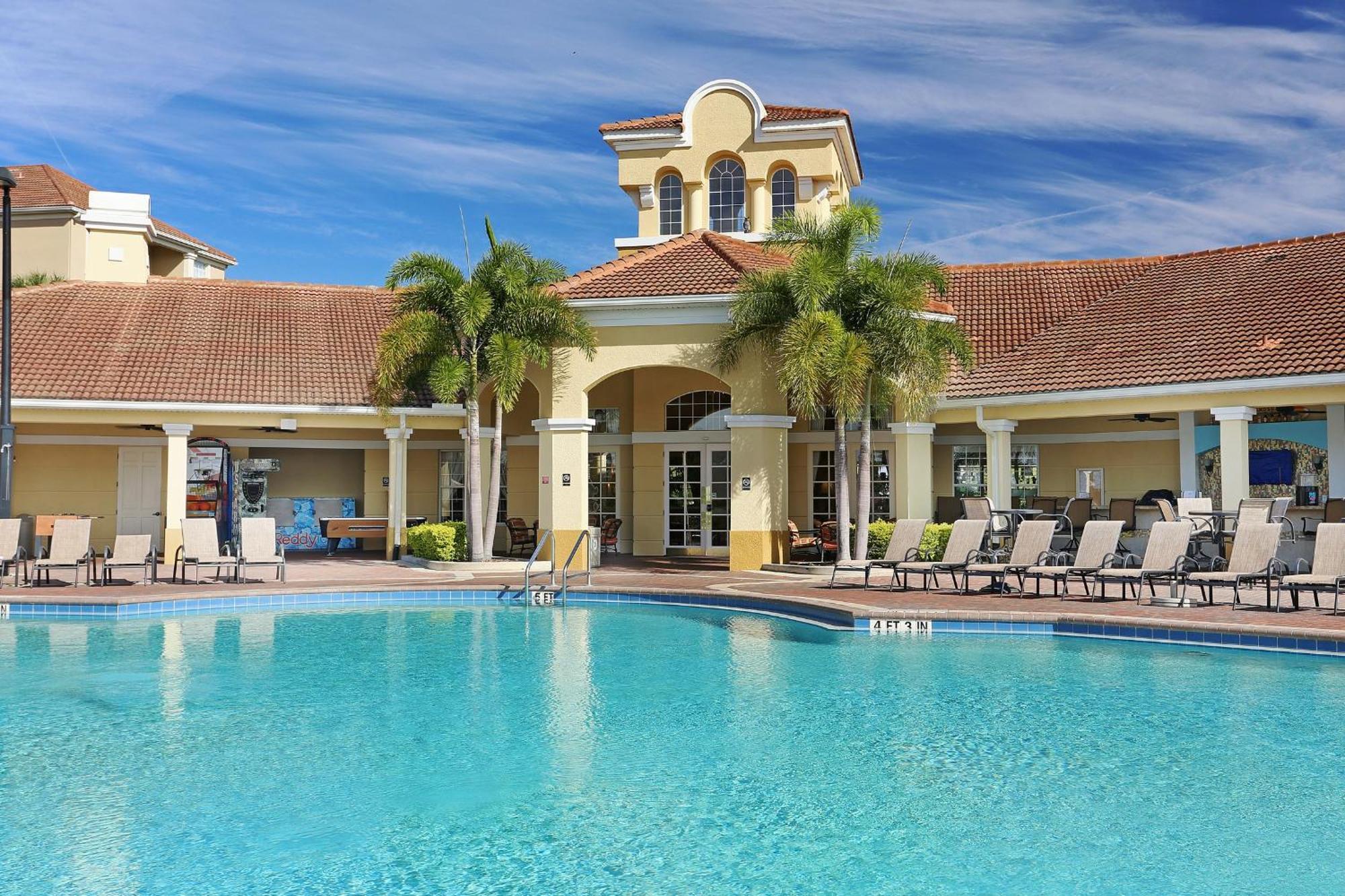 Newly Renovated Premium Condo, Vista Cay - 2002 Orlando