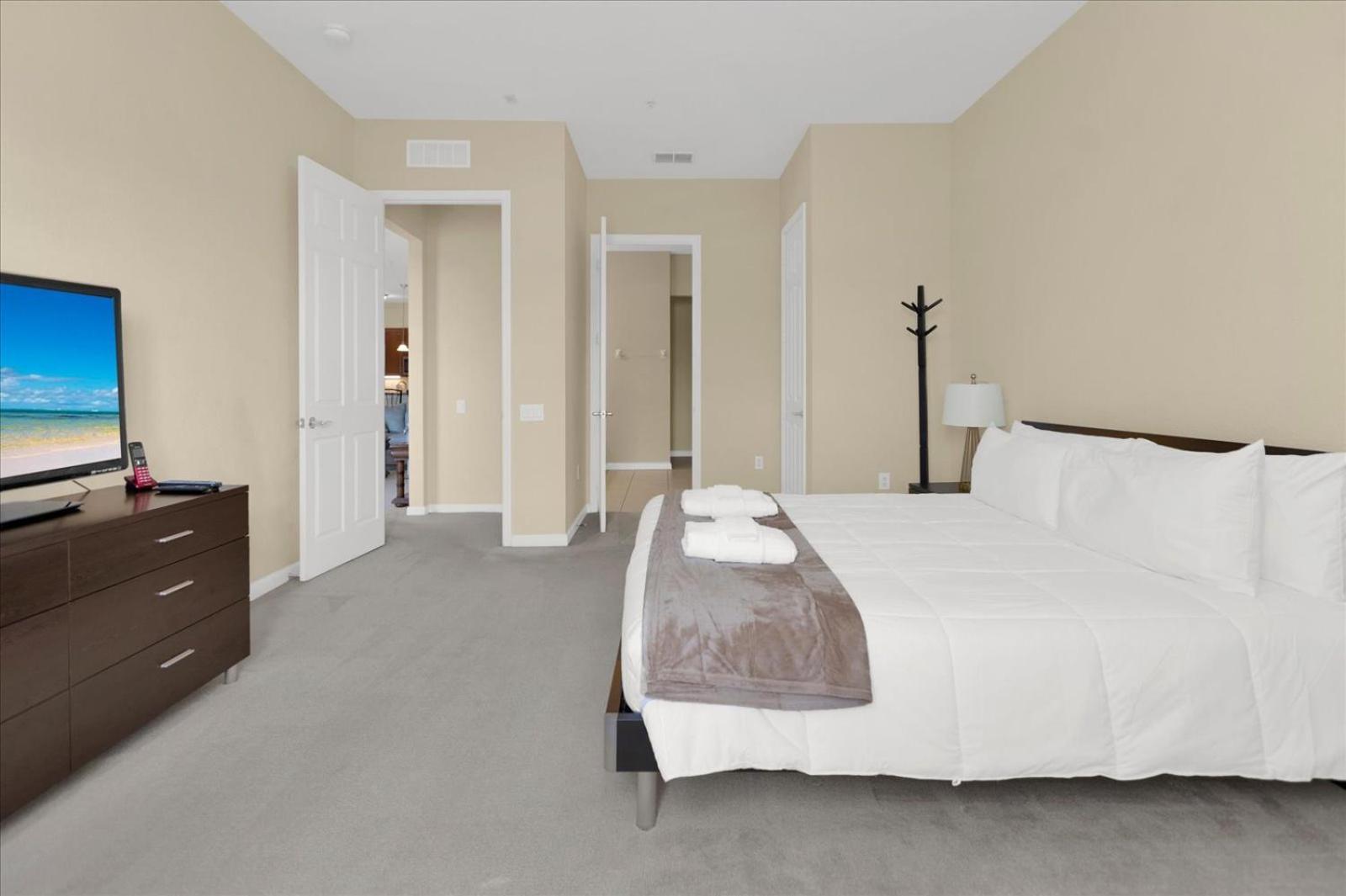 Dream 405 At Vista Cay Apartment
