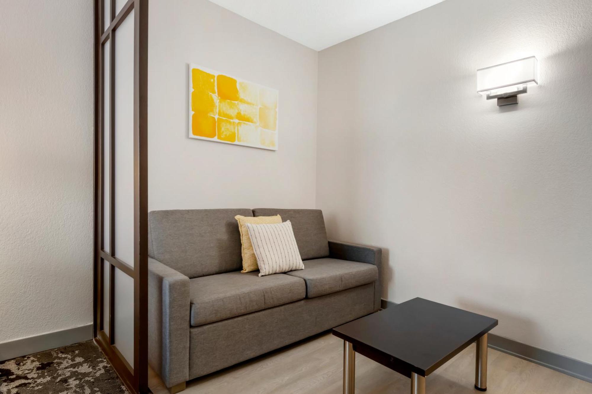 Comfort & Near Universal Resort-convention Ctr Hotel 3*