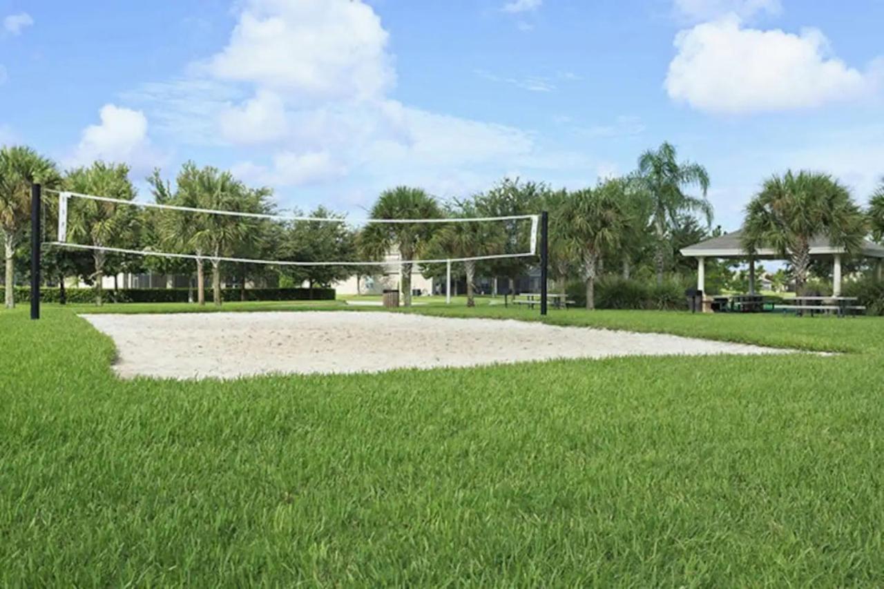 Holiday home Windsor Hills Spacious Condo,pool,slides,by *